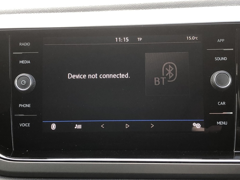 Volkswagen Polo TSI SE - U1739