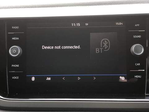 Volkswagen Polo TSI SE - U1739