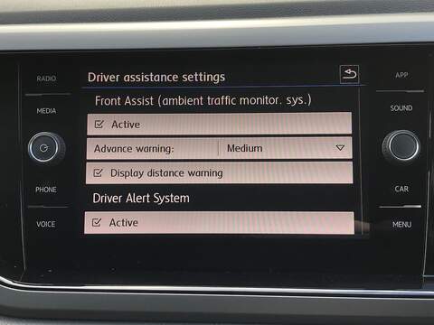 Volkswagen Polo TSI SE - U1739