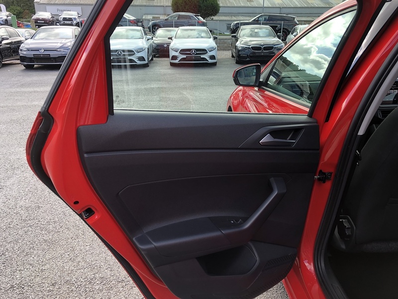 Volkswagen Polo TSI SE - U1739