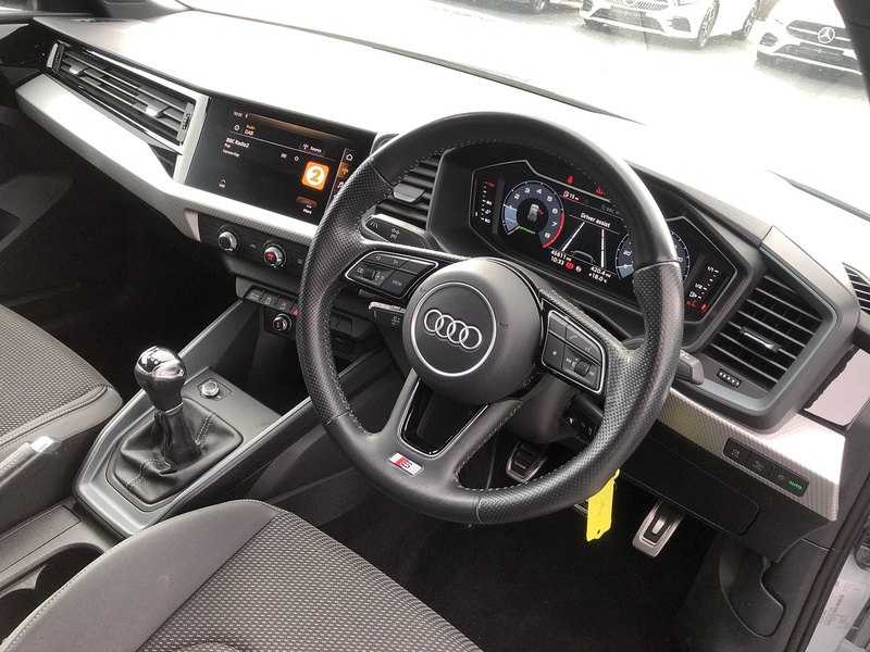 Audi A1 TFSI S line - U1746