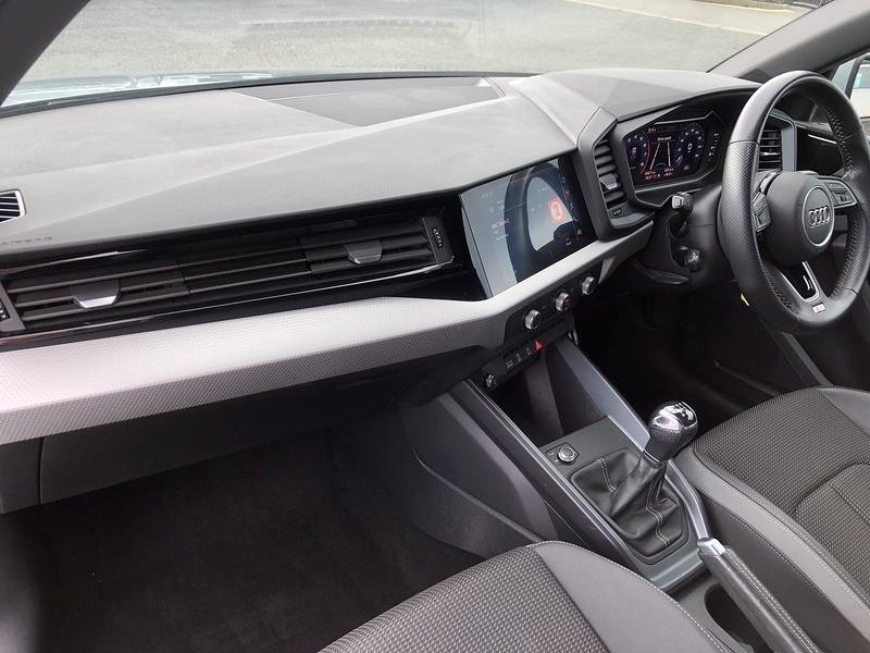 Audi A1 TFSI S line - U1746