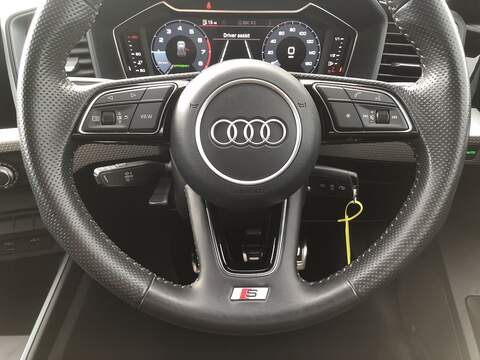 Audi A1 TFSI S line - U1746