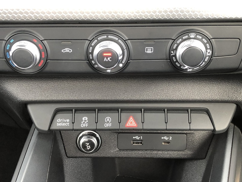 Audi A1 TFSI S line - U1746