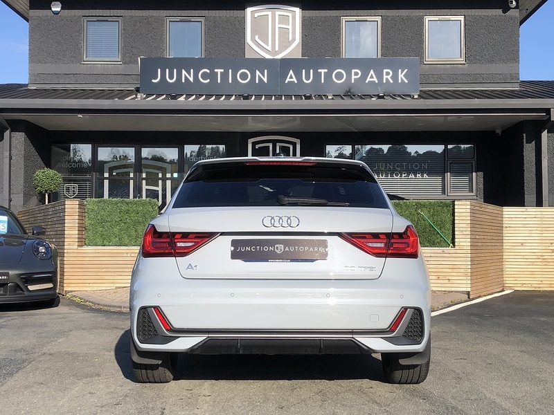 Audi A1 TFSI S line - U1746