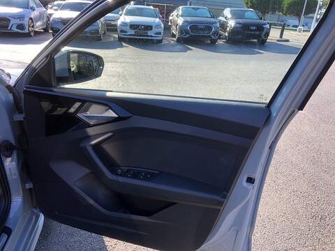 Audi A1 TFSI S line - U1746