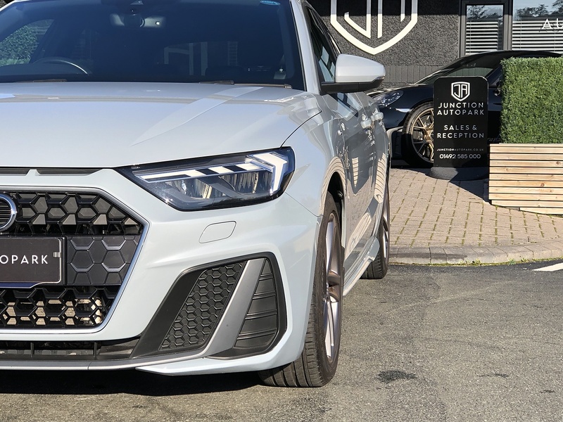 Audi A1 TFSI S line - U1746