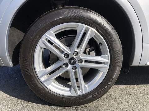 Audi Q5 TDI S line - U1752