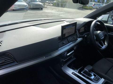 Audi Q5 TDI S line - U1752