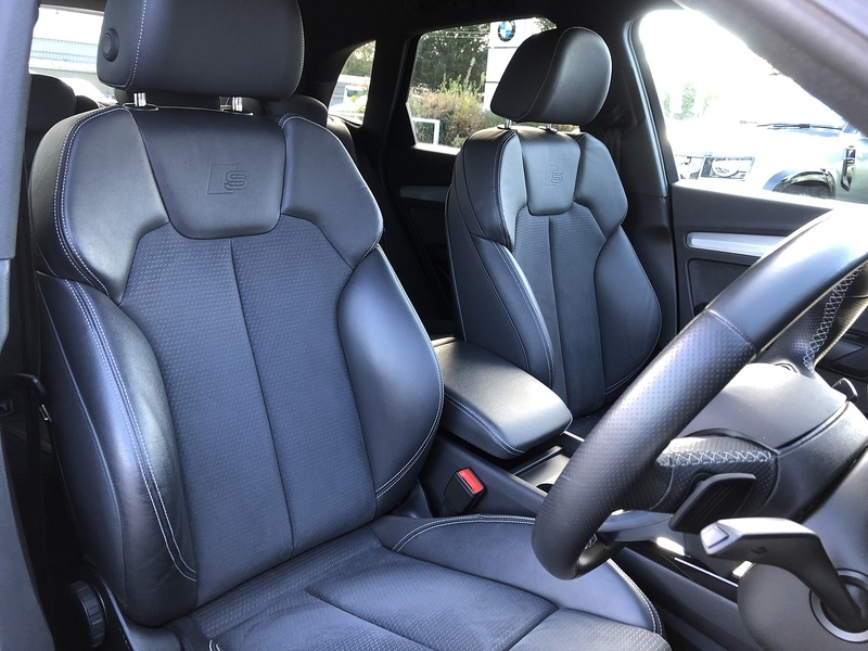 Audi Q5 TDI S line - U1752