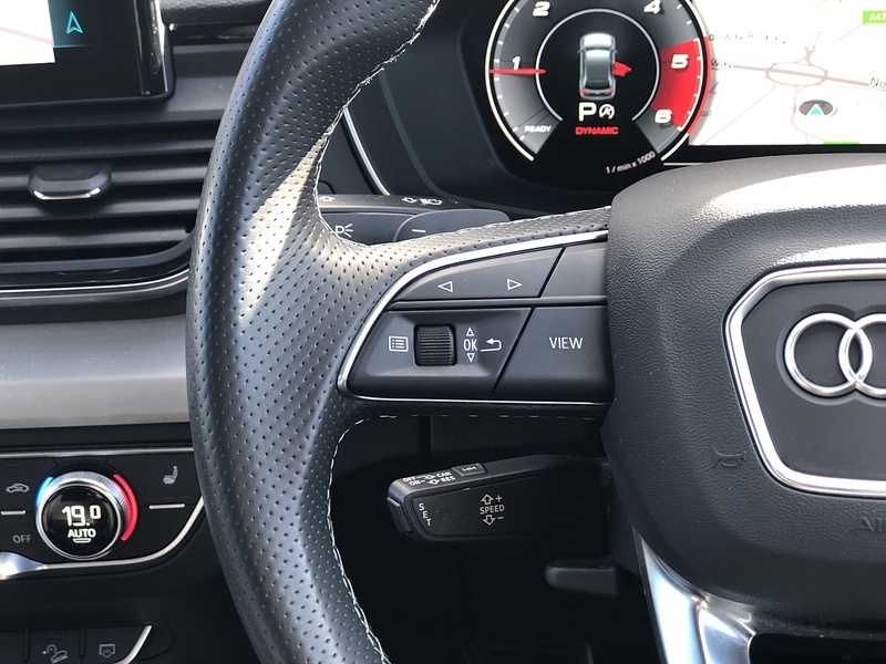 Audi Q5 TDI S line - U1752