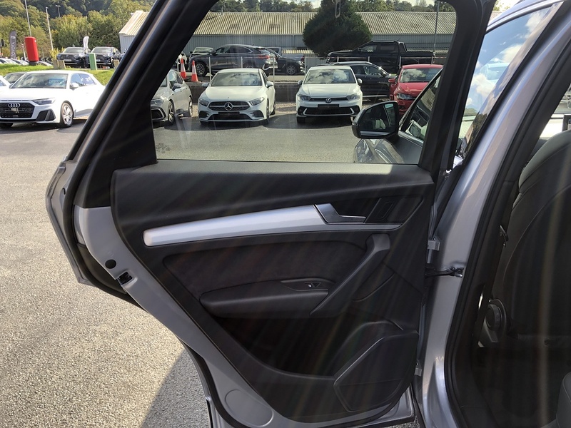 Audi Q5 TDI S line - U1752