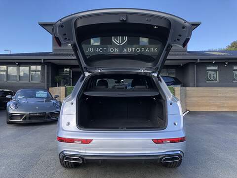 Audi Q5 TDI S line - U1752