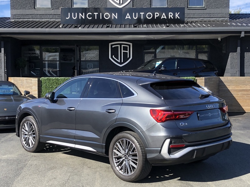 Audi Q3 TFSI CoD S line - U1754