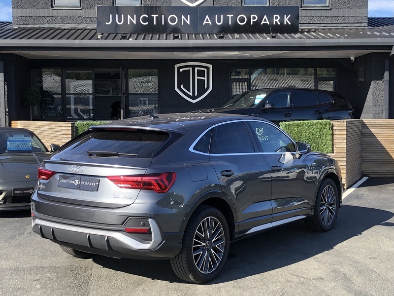 Audi Q3 TFSI CoD S line - U1754