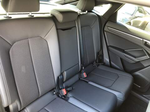 Audi Q3 TFSI CoD S line - U1754