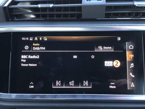 Audi Q3 TFSI CoD S line - U1754