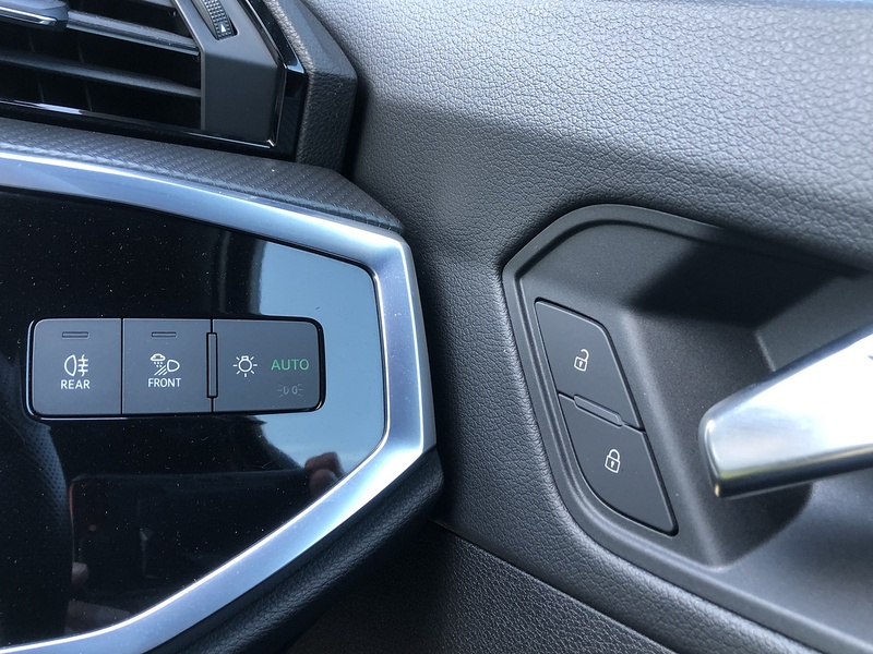 Audi Q3 TFSI CoD S line - U1754