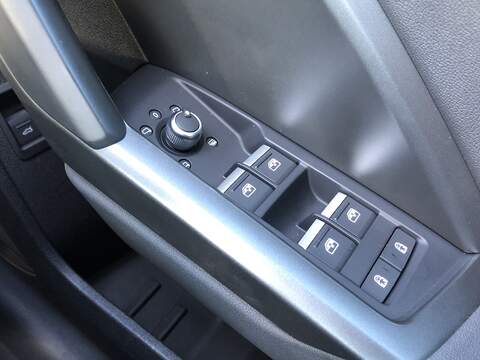 Audi Q3 TFSI CoD S line - U1754