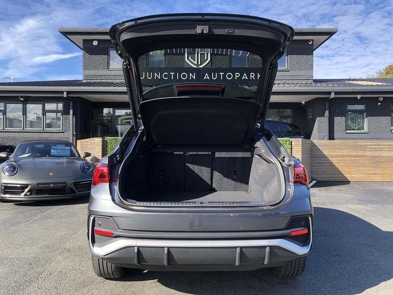 Audi Q3 TFSI CoD S line - U1754