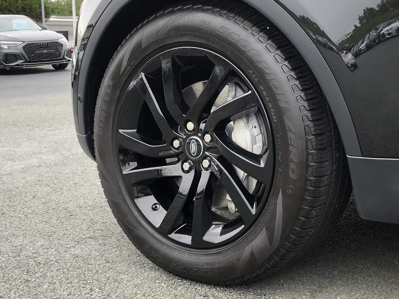 Land Rover Discovery SD V6 SE - U1755