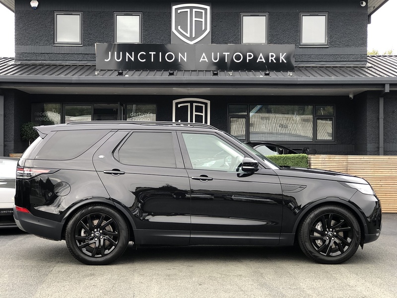 Land Rover Discovery SD V6 SE - U1755