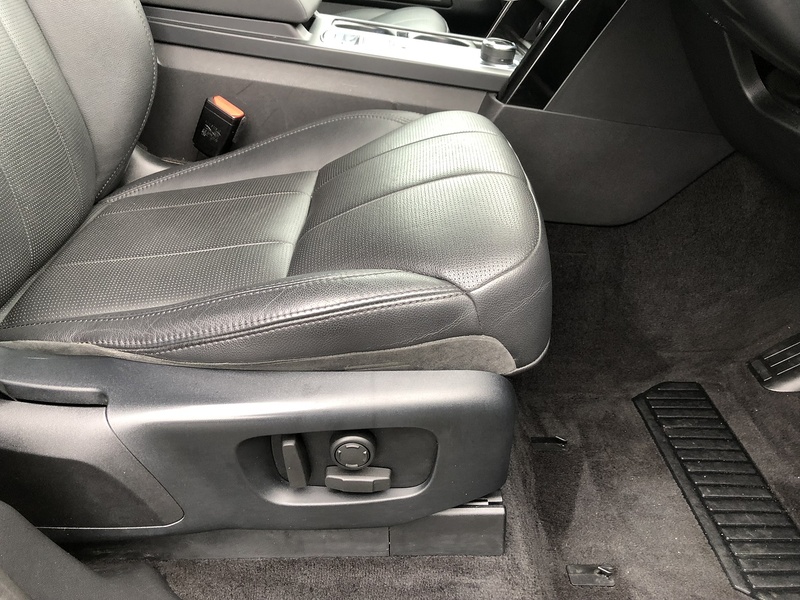 Land Rover Discovery SD V6 SE - U1755