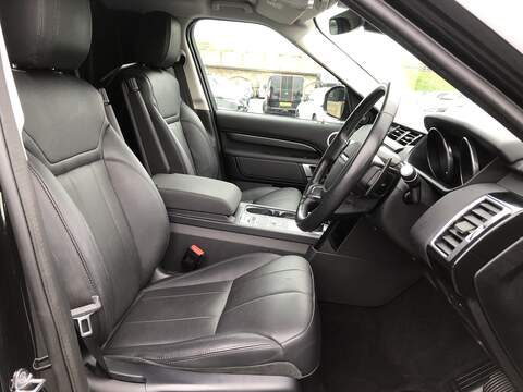 Land Rover Discovery SD V6 SE - U1755