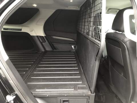 Land Rover Discovery SD V6 SE - U1755