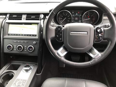 Land Rover Discovery SD V6 SE - U1755