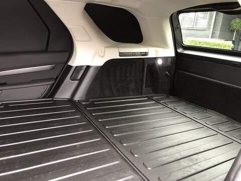 Land Rover Discovery SD V6 SE - U1755