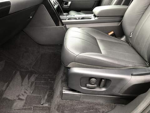 Land Rover Discovery SD V6 SE - U1755