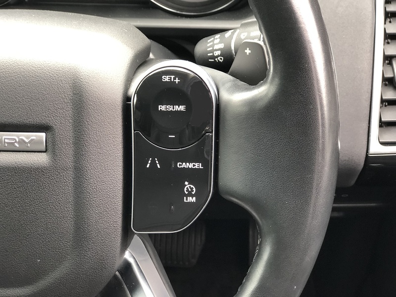 Land Rover Discovery SD V6 SE - U1755