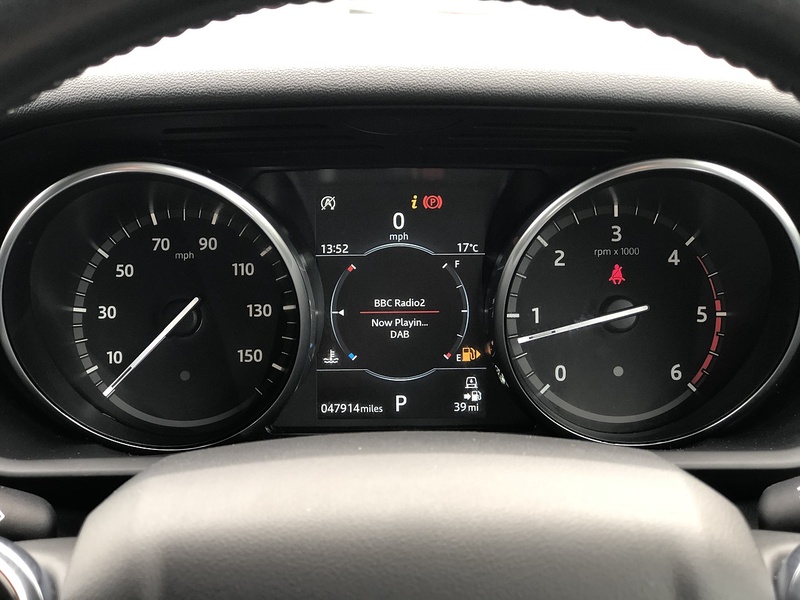 Land Rover Discovery SD V6 SE - U1755