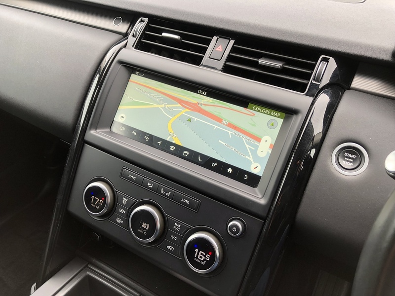 Land Rover Discovery SD V6 SE - U1755