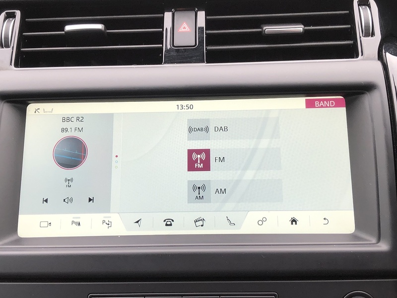 Land Rover Discovery SD V6 SE - U1755