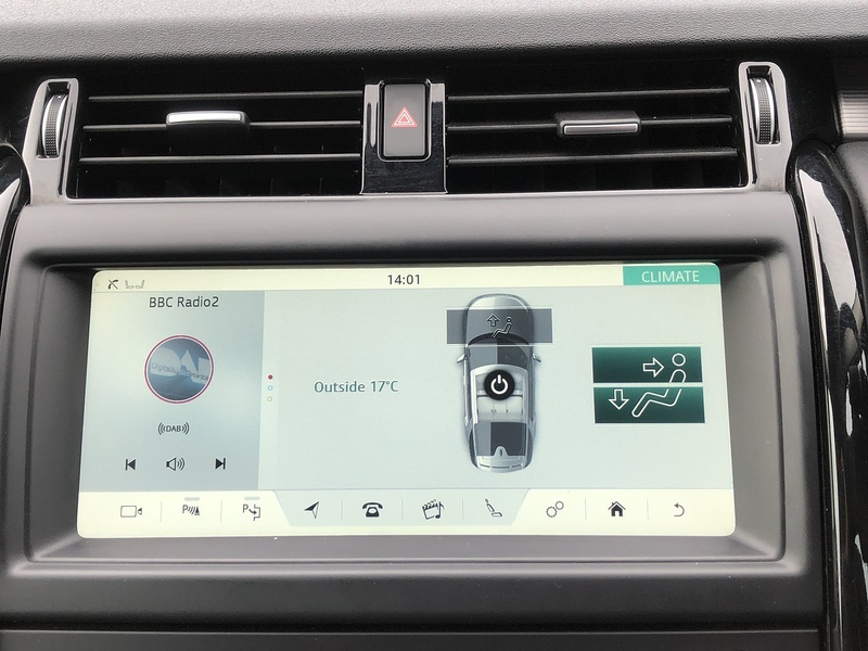 Land Rover Discovery SD V6 SE - U1755