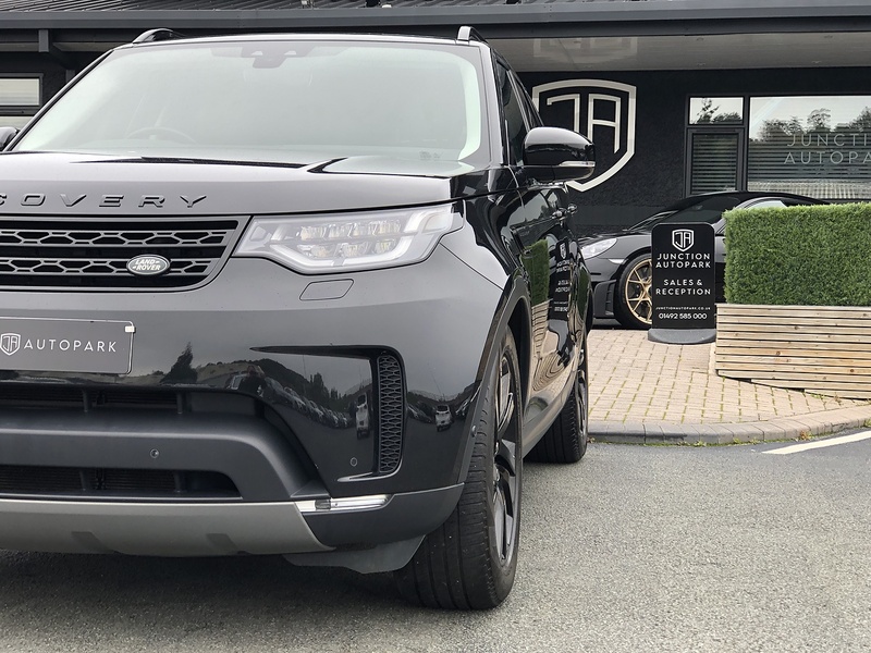 Land Rover Discovery SD V6 SE - U1755