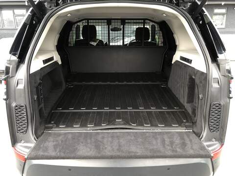 Land Rover Discovery SD V6 SE - U1755