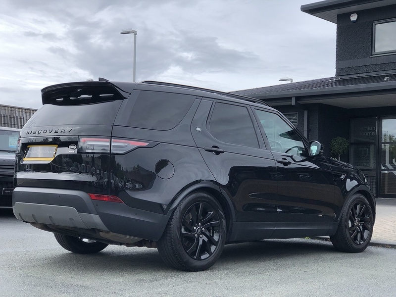 Land Rover Discovery SD V6 SE - U1755