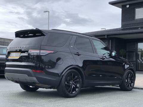 Land Rover Discovery SD V6 SE - U1755