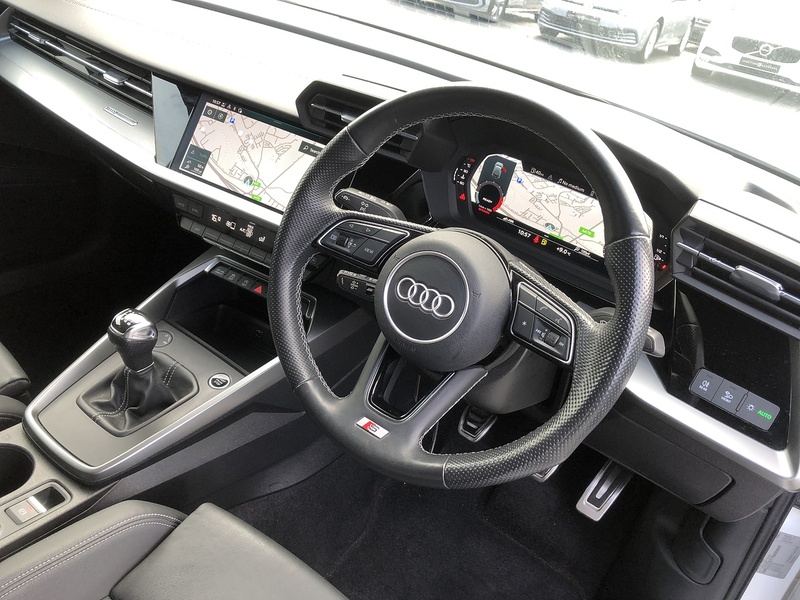 Audi A3 TFSI S line - U1760