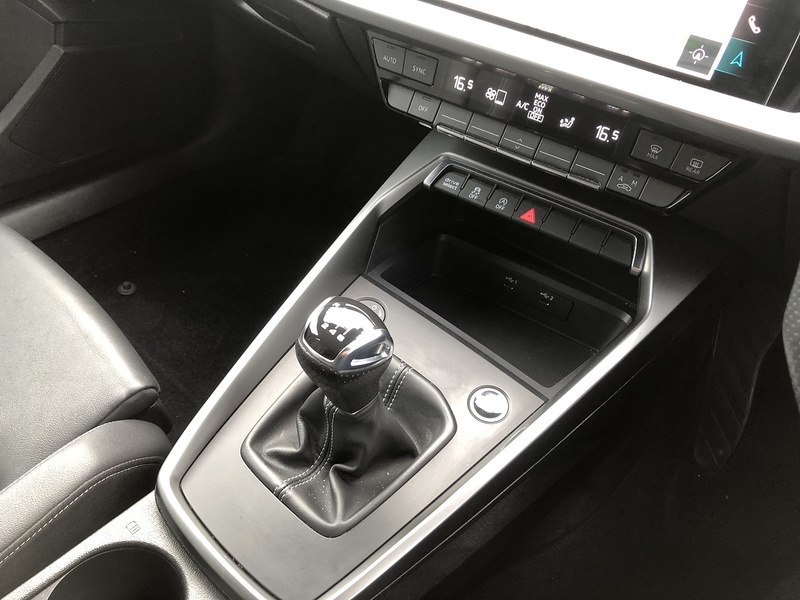 Audi A3 TFSI S line - U1760