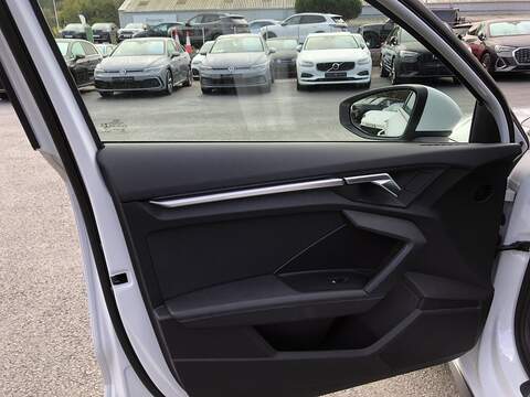 Audi A3 TFSI S line - U1760