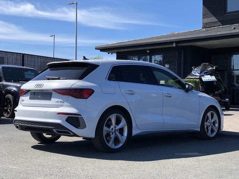 Audi A3 TFSI S line - U1760