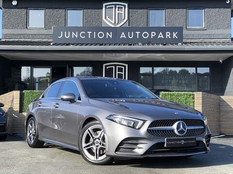 Mercedes-Benz A Class 1.3 GLA200 Sport SUV 5dr Petrol 7G-DCT Euro 6 (s/s) (163 ps)