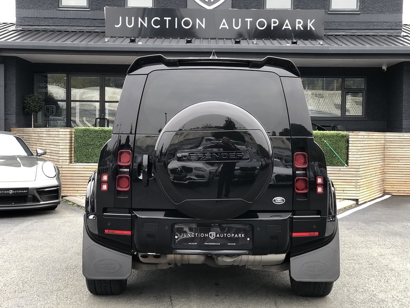 Land Rover Defender 110 D250 MHEV - U1766