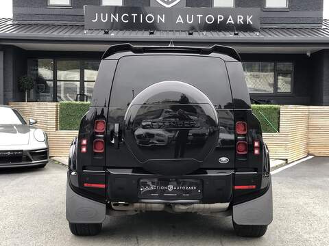 Land Rover Defender 110 D250 MHEV - U1766