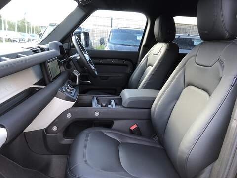 Land Rover Defender 110 D250 MHEV - U1766