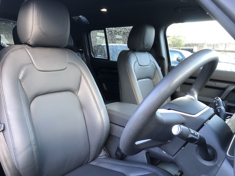 Land Rover Defender 110 D250 MHEV - U1766